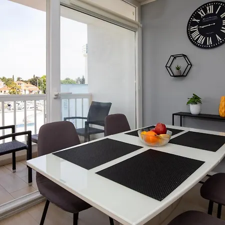 R&b Apartmán *